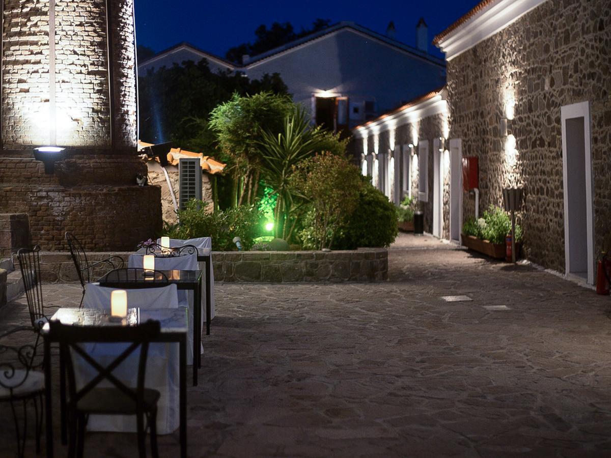 Olive Press Hotel & Apartments Mithimna Luaran gambar