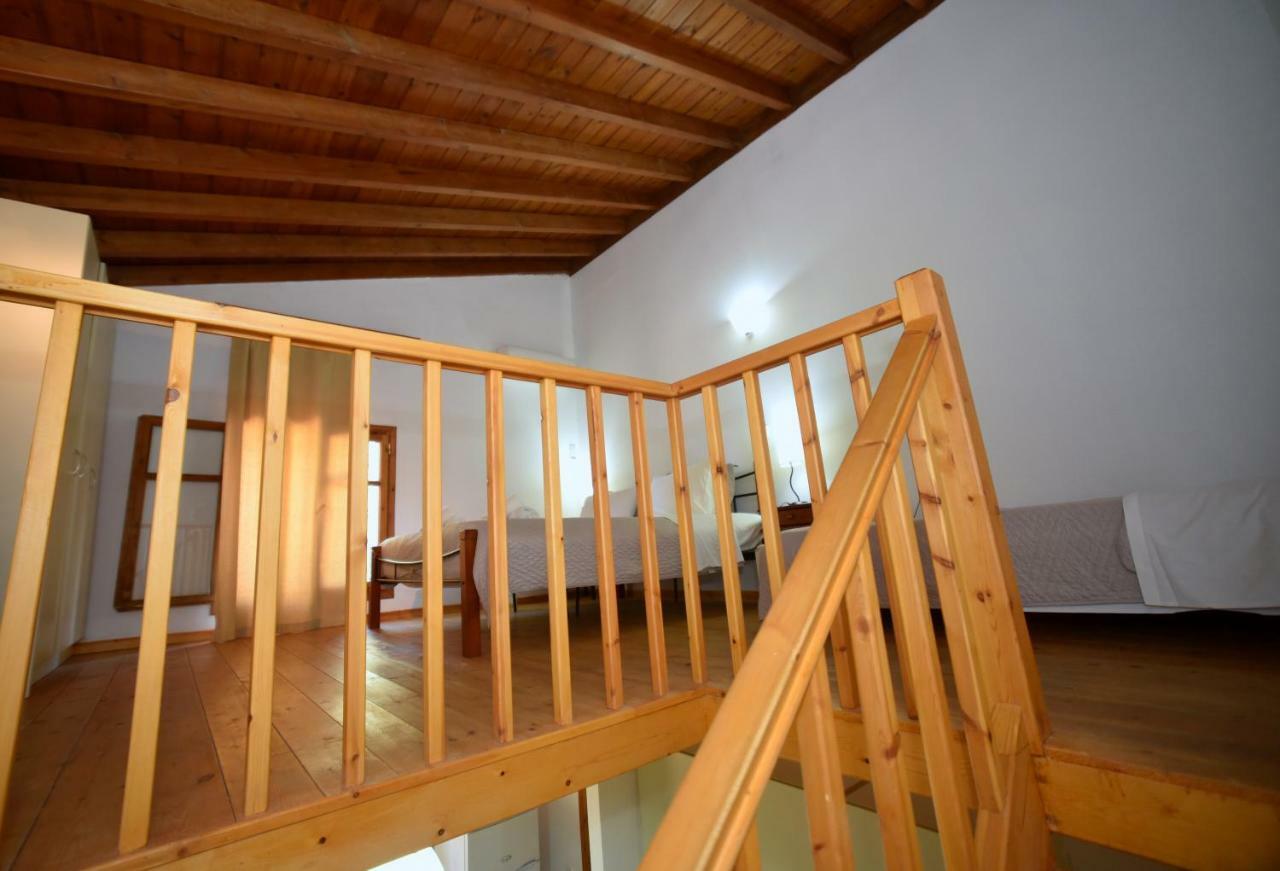 Olive Press Hotel & Apartments Mithimna Luaran gambar