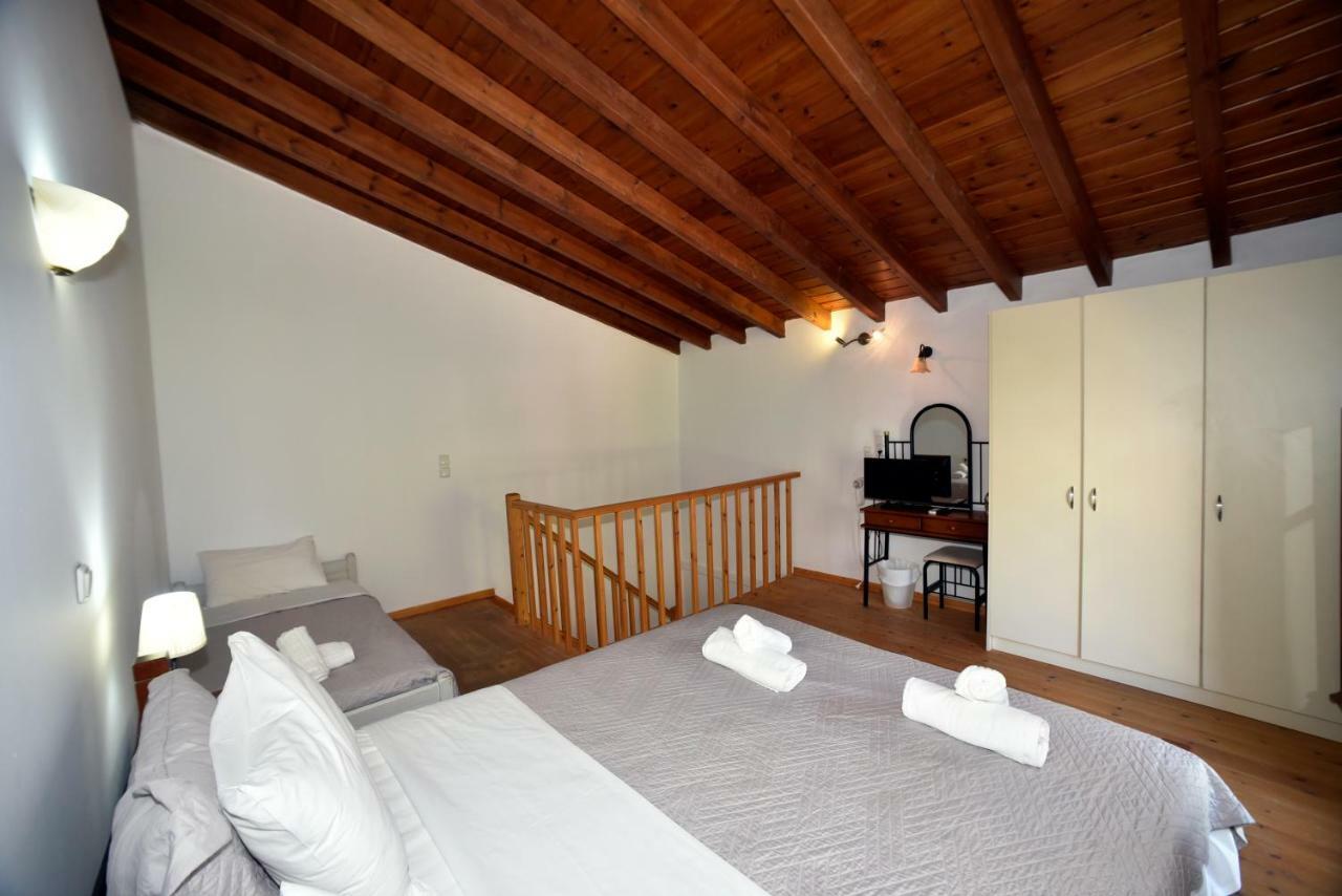Olive Press Hotel & Apartments Mithimna Luaran gambar